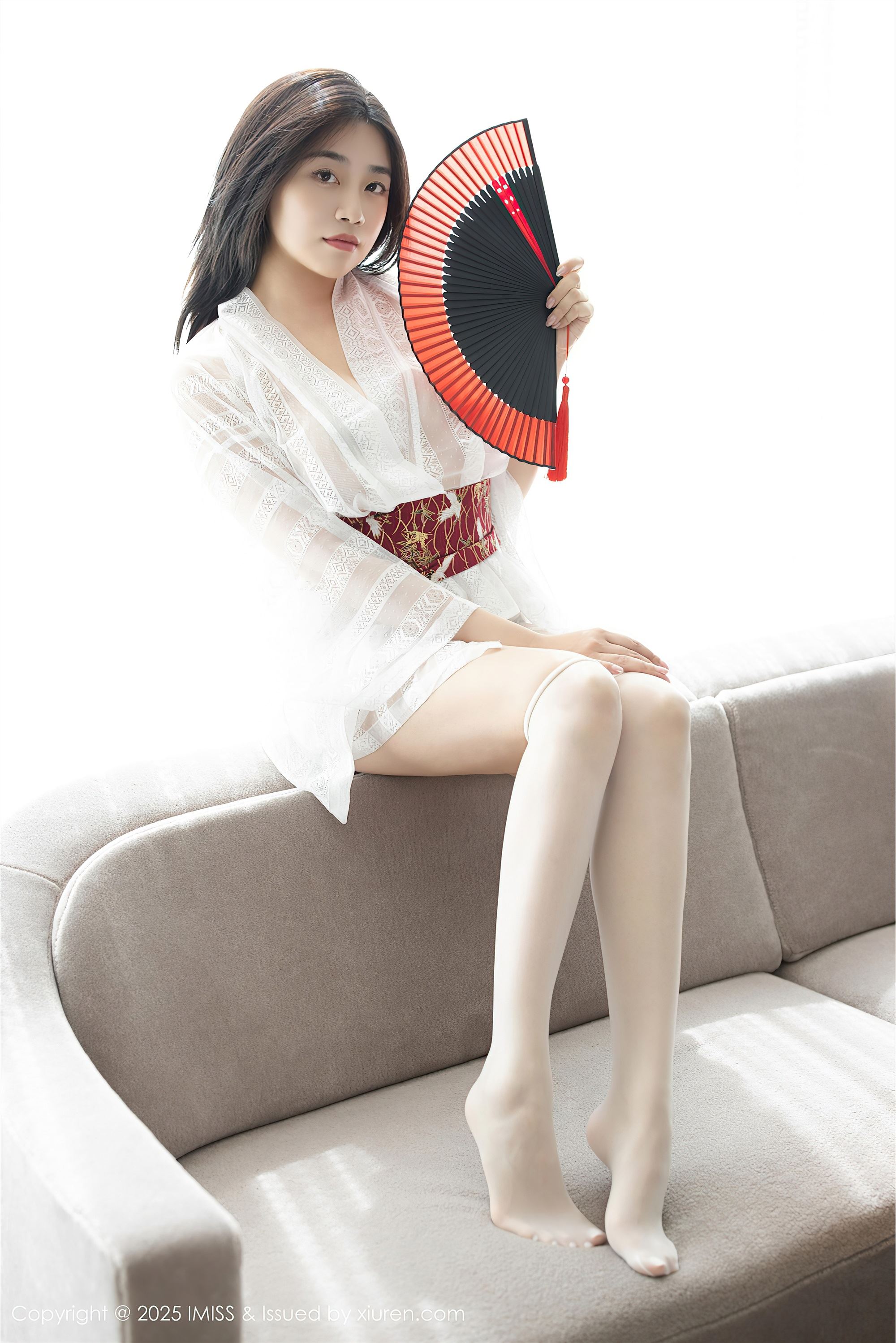 IMiss爱蜜社 2025.08.14 VOL.798 许诺Sabrina